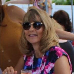 Meet your Posher, Debbie